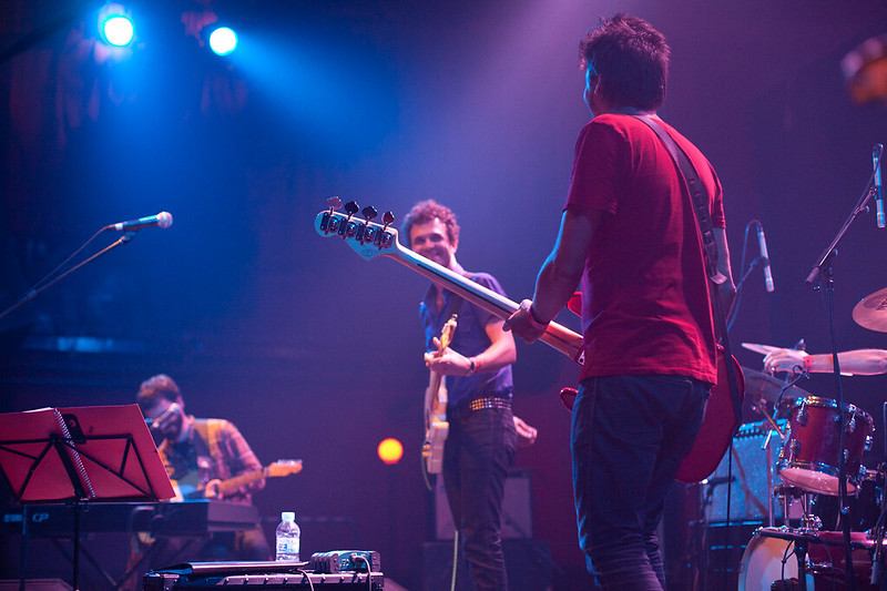 The New Raemon + Maga - Sala Apolo