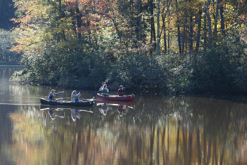 Canoe tour on lake