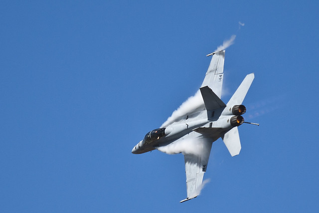 F/A-18F Super Hornet Making Vapes