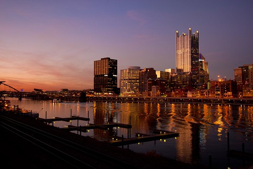 Sunset from the Smithfield bridge in Pittsburgh, PA. by sandrajkammerer