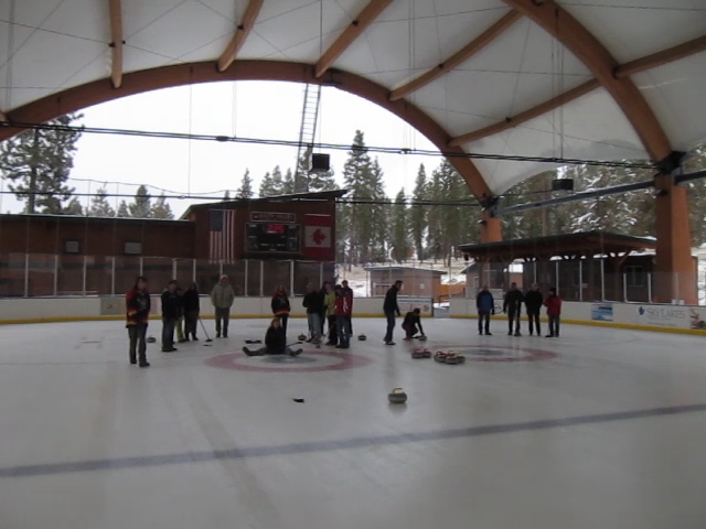 VIDEO - Curling @ the Running Y