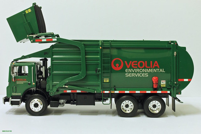 First Gear Veolia front load trash truck.