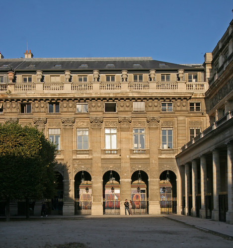 Palais Royal Paris | The Palais Royal in Paris with its long… | Flickr