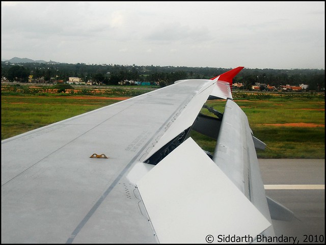 Air India Airbus A320 landing