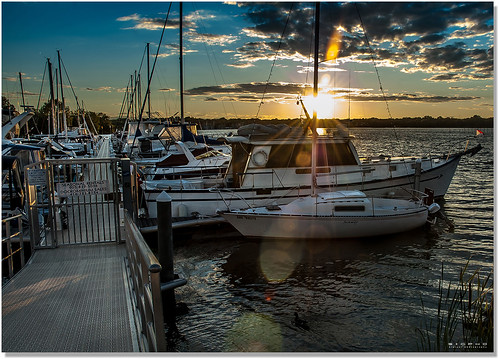 sunset toronto water boats nikon nikond70 boating frenchmansbay sigpho