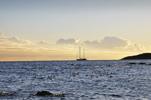 sea mer sailboat sunrise sttropez provence voilier portalet sainttropez leverdusoleil