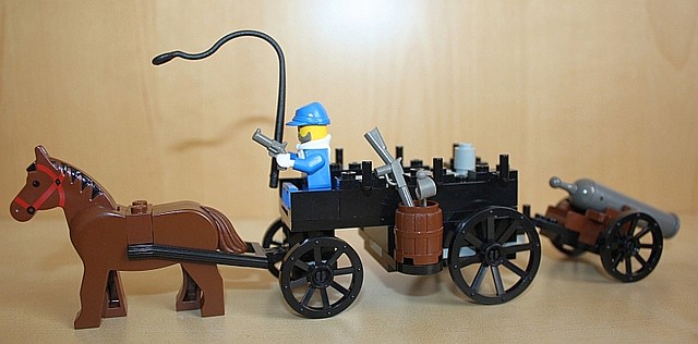 LEGO 6716 Fort LEGOredo Munition Transport (01)
