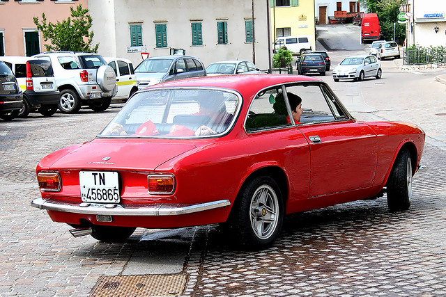 ALFA ROMEO  GT 1300 Junior