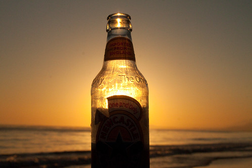 sunset beach water beer newcastle sand carpinteria sooc tipsytuesday bottletipsytuesday