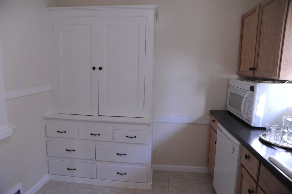 Built In Storage Pantry Microwave Dishwasher White And Flickr