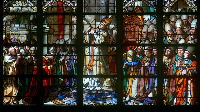 Mon, 07/12/2010 - 09:59 - Stained glass. St. Godard Rouen France 12/07/2010.