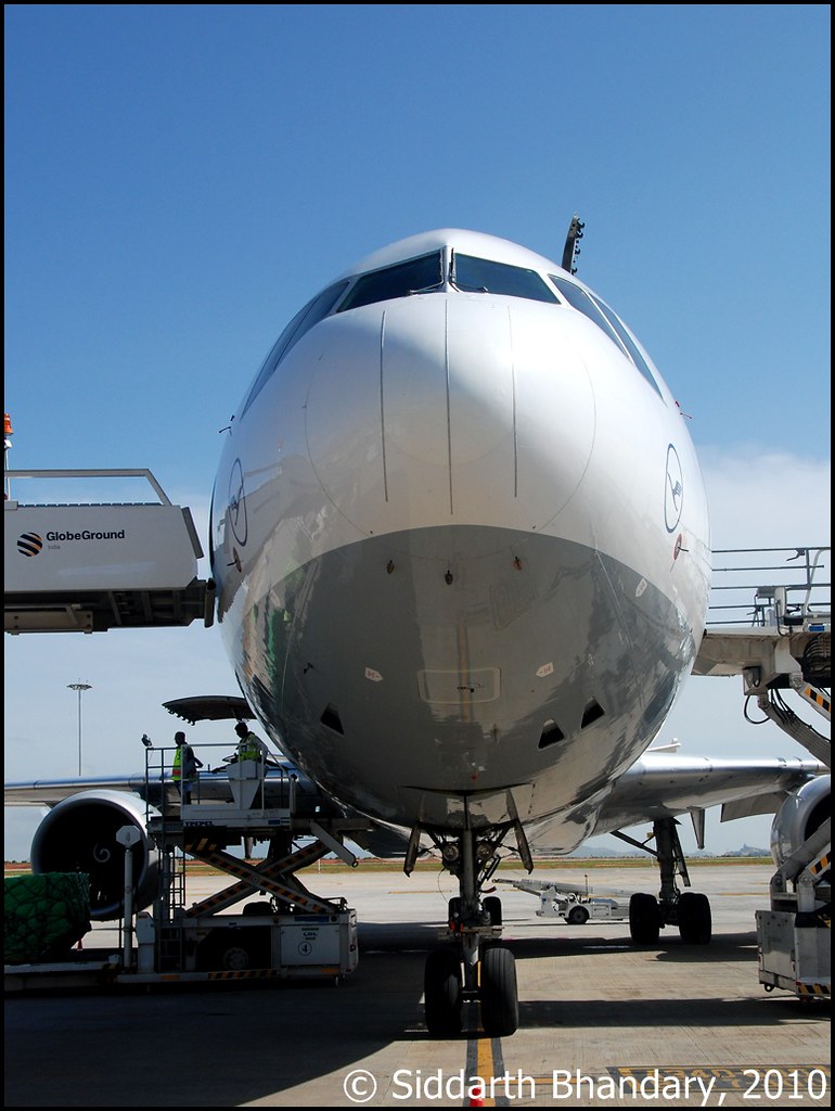 Lufthansa Cargo MD 11