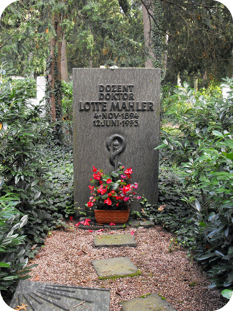 Tomb of Lotte Mahler M.D. (1894-1973)