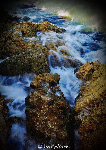 Let love flow unconditionally, just like rivers that flows freely | by Jonwoon
