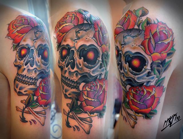 skull and roses / neotraditional tattoo