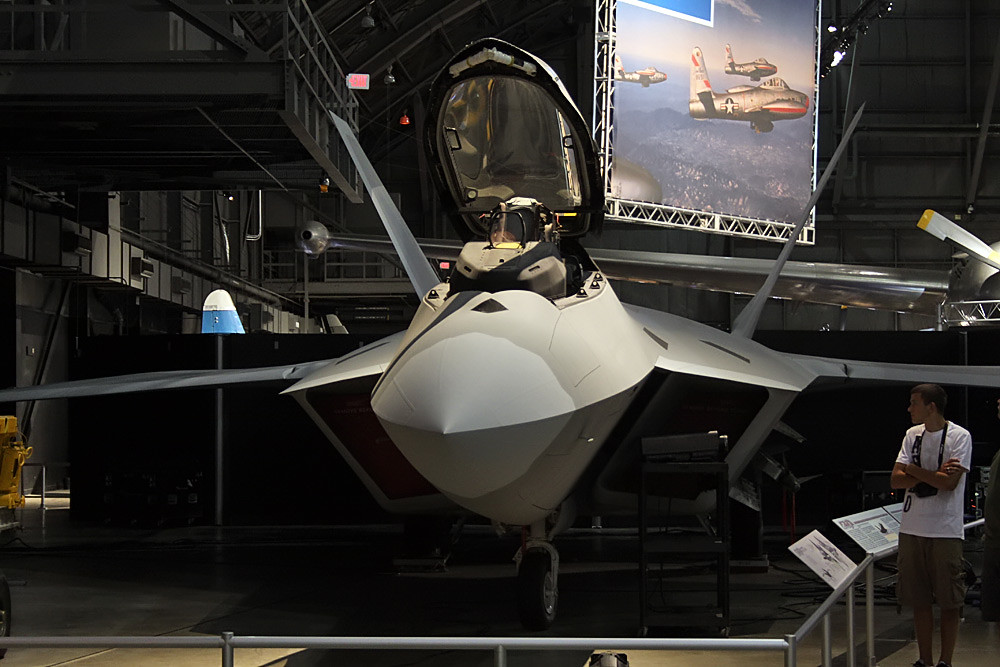 F-22 Raptor | An F-22 Raptor on display at the National Muse… | Flickr
