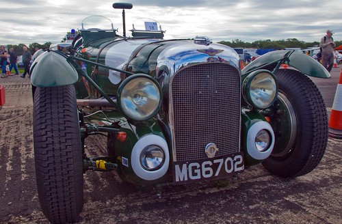 lagonda | by frisar1