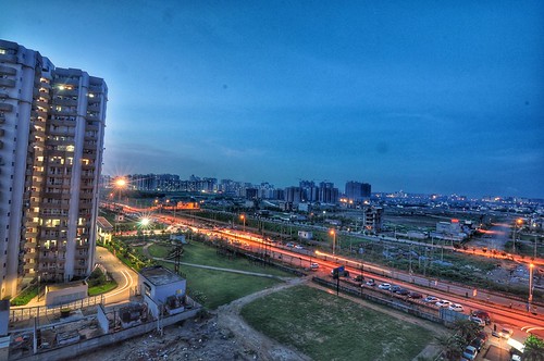 BlueHour | Nikon d90 | SjCAM M20 | by ckabi