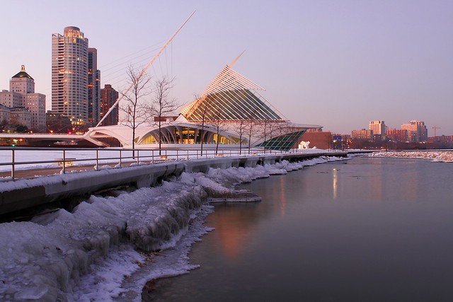 Milwaukee Art Museum Winter Evening