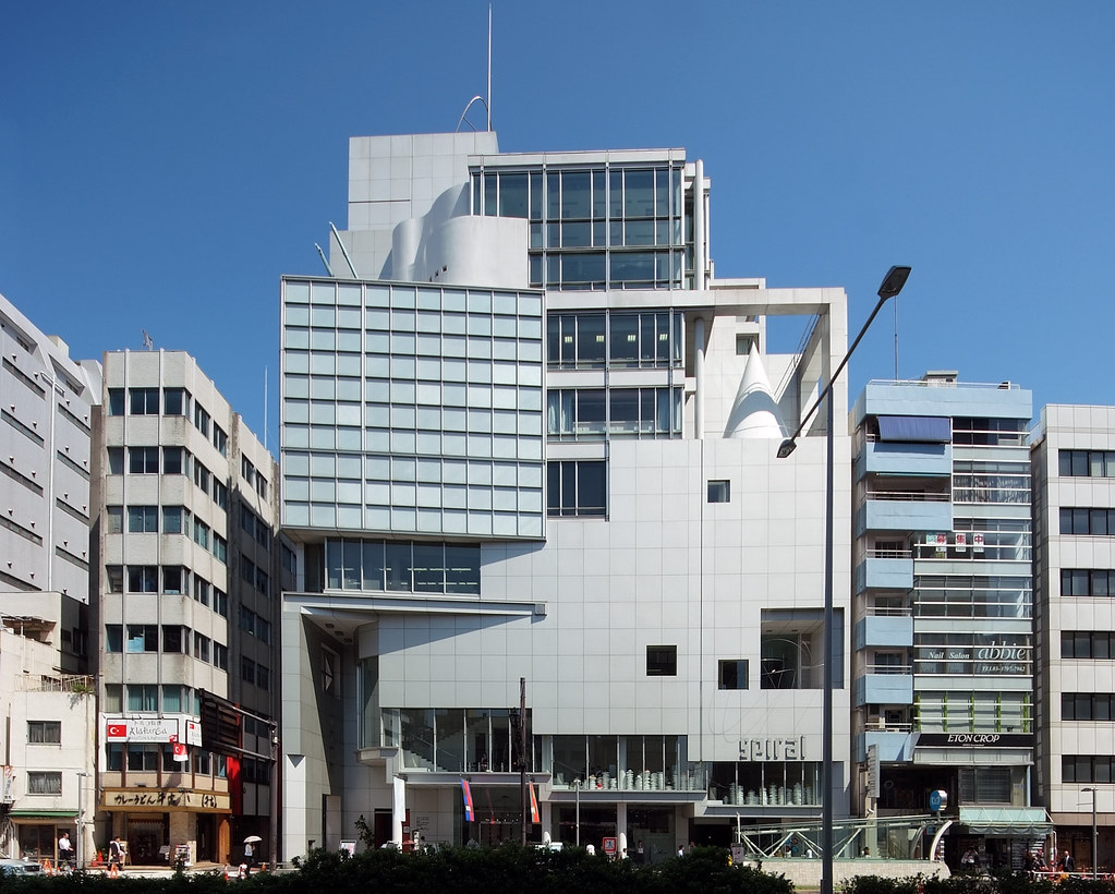 SPIRAL Fumihiko Maki, Tokyo, Sep. 1985 | スパイラル：槇文彦、東京