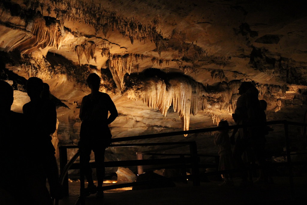 Marengo Cave
