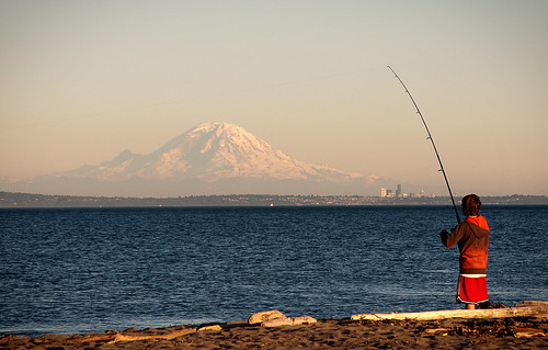 seattle sunset fish beach water washington fishing line pole mountrainier pugetsound reel hansville pointnopoint