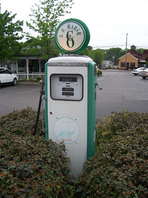 Sinclair Gas Pump (J.P. Marsh)