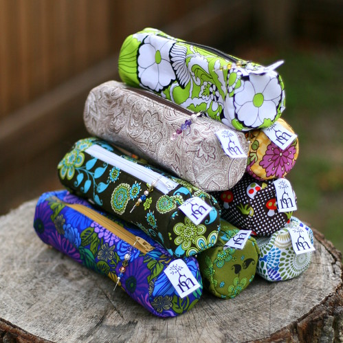 zippered pouch | by corinnea's chaos