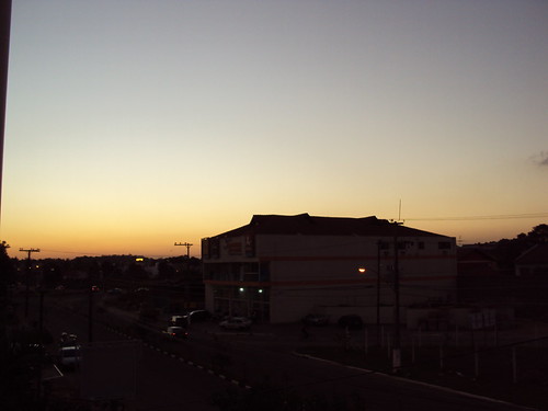 Sunset in Canoas,RS,Brazil by Rafael Nunes Brazil, Fim de tarde no bairro Moinhos de Vento em Canoas (RS)