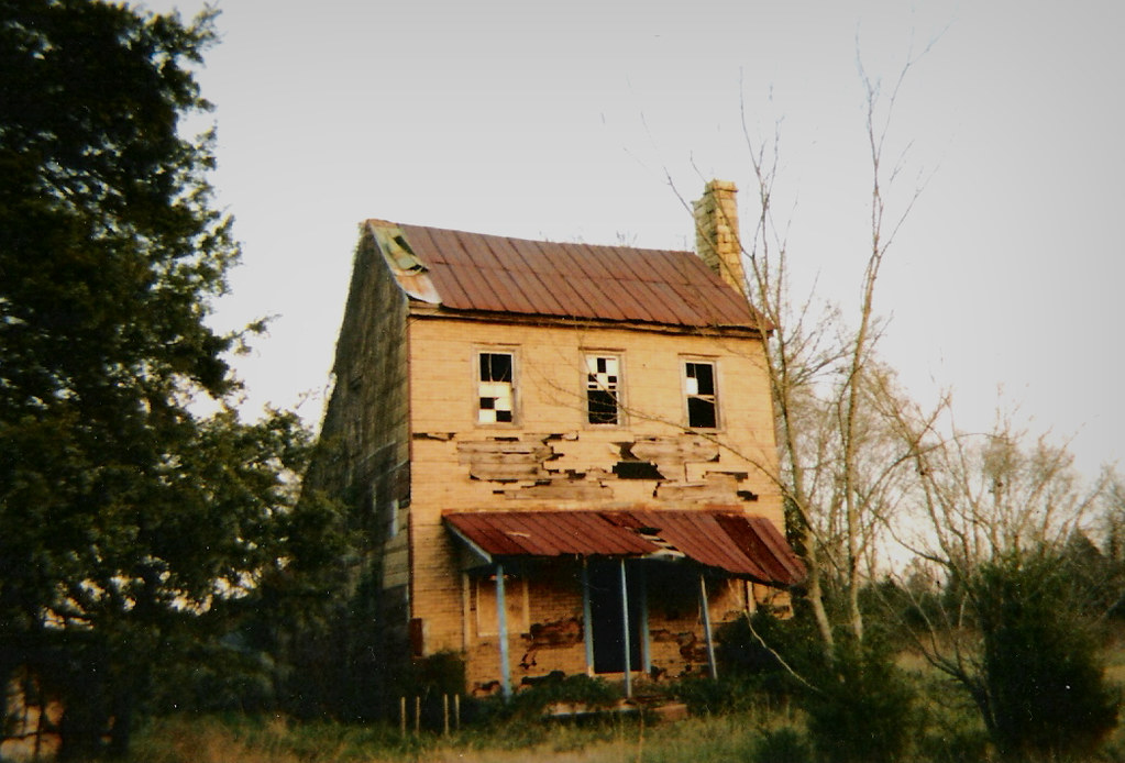 The Poor old Talley House | This photo was taken about 8 yea… | Flickr