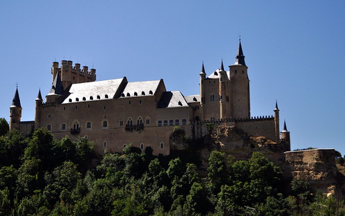 Alcázar de Segovia | by katiebordner