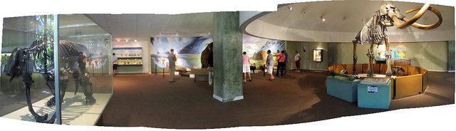 Panorama of the Page Museum, including a Mammoth