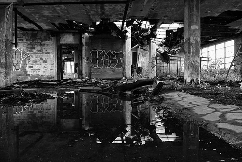 2r c2 coun2r urban urbanexploration urbex ruin railroad coun2rparts decay centralterminal bw buffalo blackwhite abandoned