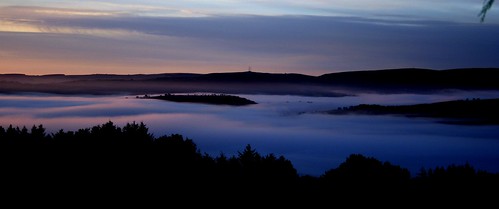 morning cloud mist wales sunrise landscape scenic mid windfarm powys llandinam trannonvalley