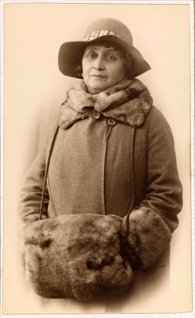 Portrett av Hulda Garborg (1862-1934)