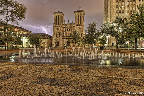 church rain sanantonio catholic texas gothic thunderstorm lightning hdr sanfernandocathedral