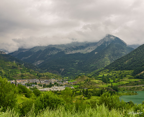 Pyrenees (Sallent de Gállego) by Artigazo 