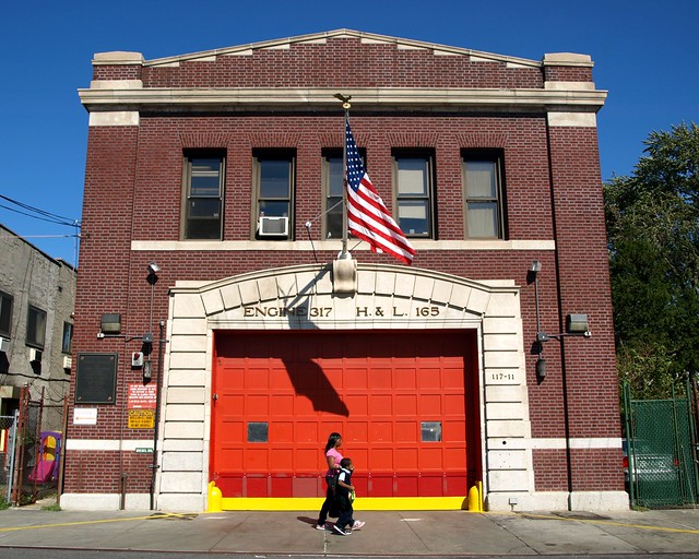 E317 FDNY Firehouse Engine 317, Ladder 165 & Battalion 54, St. Albans, New York City