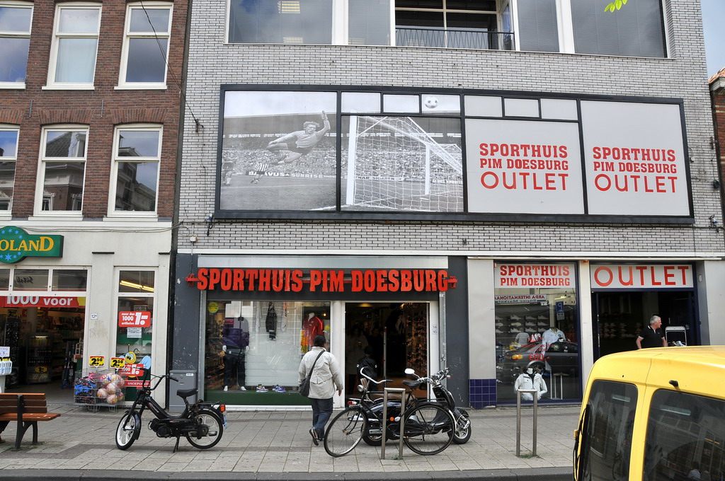 All Sizes Sporthuis Pim Doesburg Zwart Janstraat Rotterdam Flickr Photo Sharing
