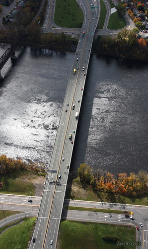 Three Rivers Radison Trois-Rivières : Pont Radisson | Axel Drainville | Flickr