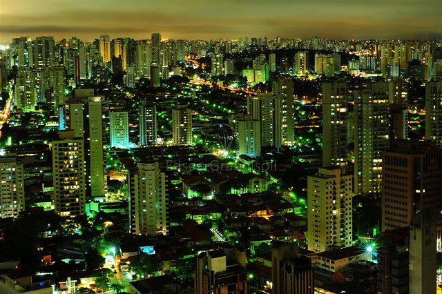 São Paulo à noite