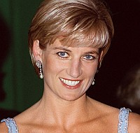Princess Diana in a cocktail dress,1997 | Diana wearing an i… | Flickr