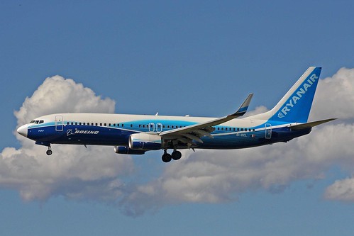 EI-DCL 1 Boeing 737-8ASW Ryanair(original Boeing House liv… | Flickr