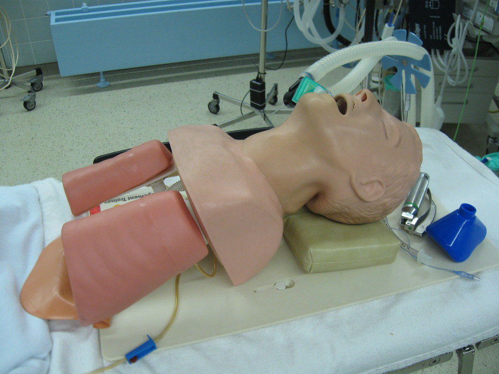 intubation simulator
