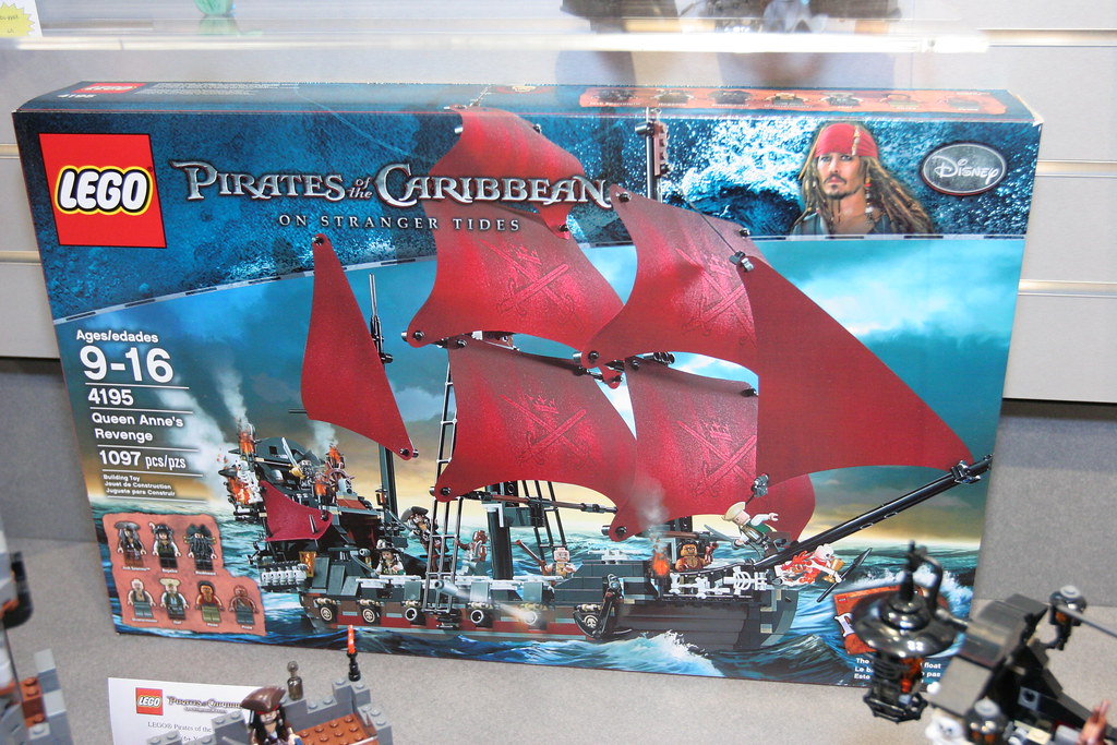 LEGO Toy Fair 2011 - Pirates of the Caribbean - 4195 Queen Anne's Revenge - 01