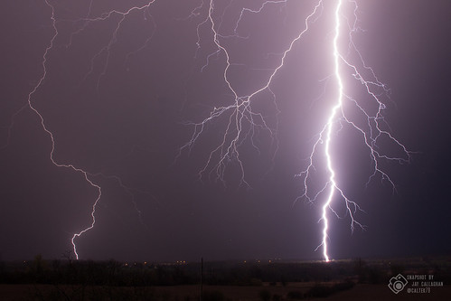 lightning weather onstorm ontario canada sky flash danger storm thunder landscape night