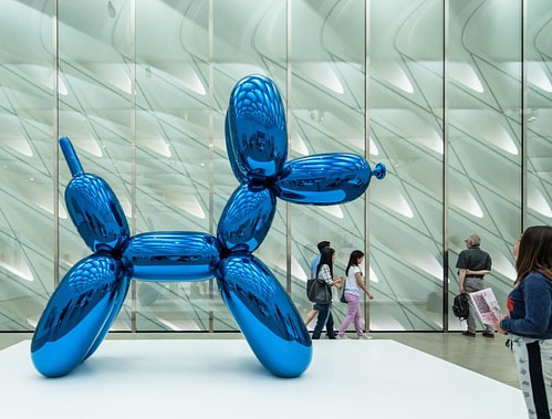 Balloon Dog (Blue) at the Broad at the Broad // 17mm f/11 // #jeffkoons #broad #museum #losangeles #ballon #dog #blue #sculpture #art #stainlesssteel #mirror #metal #balloondog #vibrant #color #reflection #light #filter #building #skin #gallery #space #ar