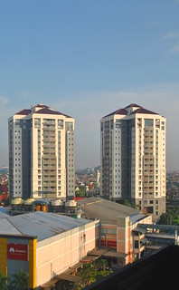 Plaza Marina | Two 20-storey Apartemen Marina Surabaya, buil… | Flickr