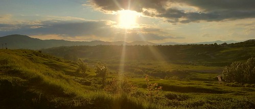 sunset sunrays hills hillside câmpina