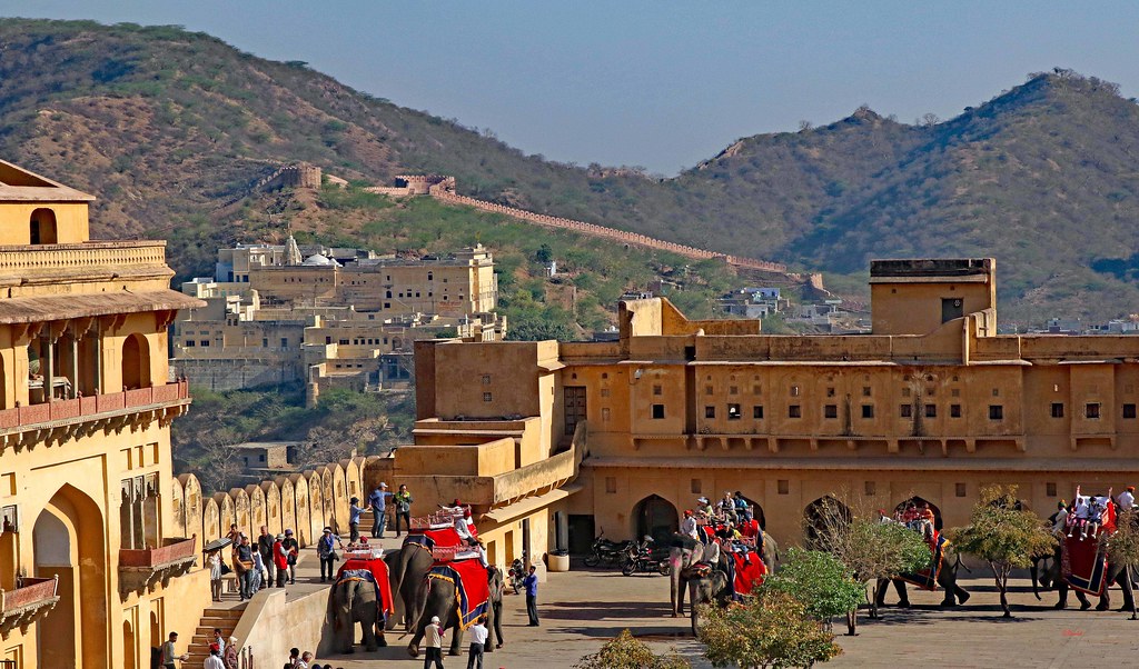Amber Fort | Amber Fort is located in Amer , 11 kilometres f… | Flickr
